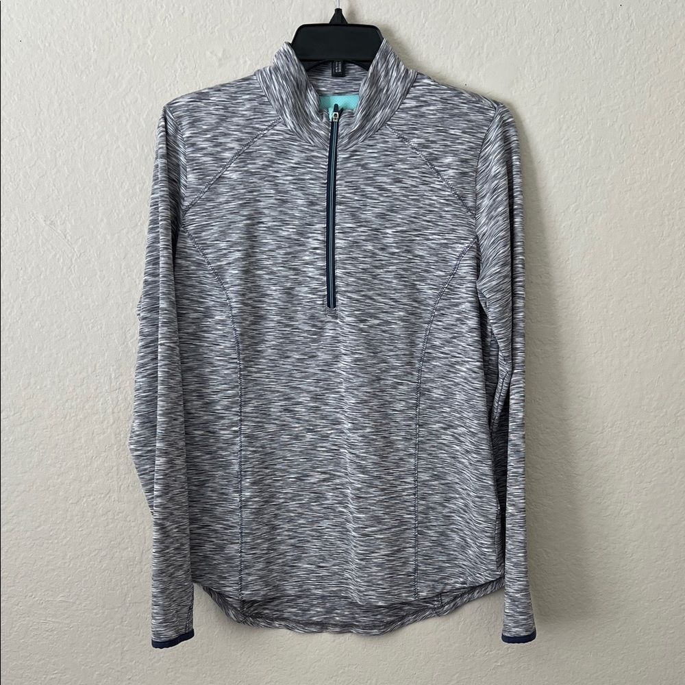 Like New! Zero Restriction Shae Zip Mock Gray Quarter-Zip Pullover in Size L
